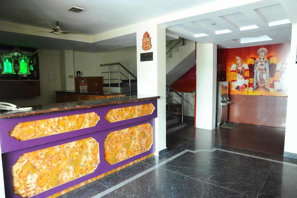 Villa Bhanu Residency à Tirupati Extérieur photo